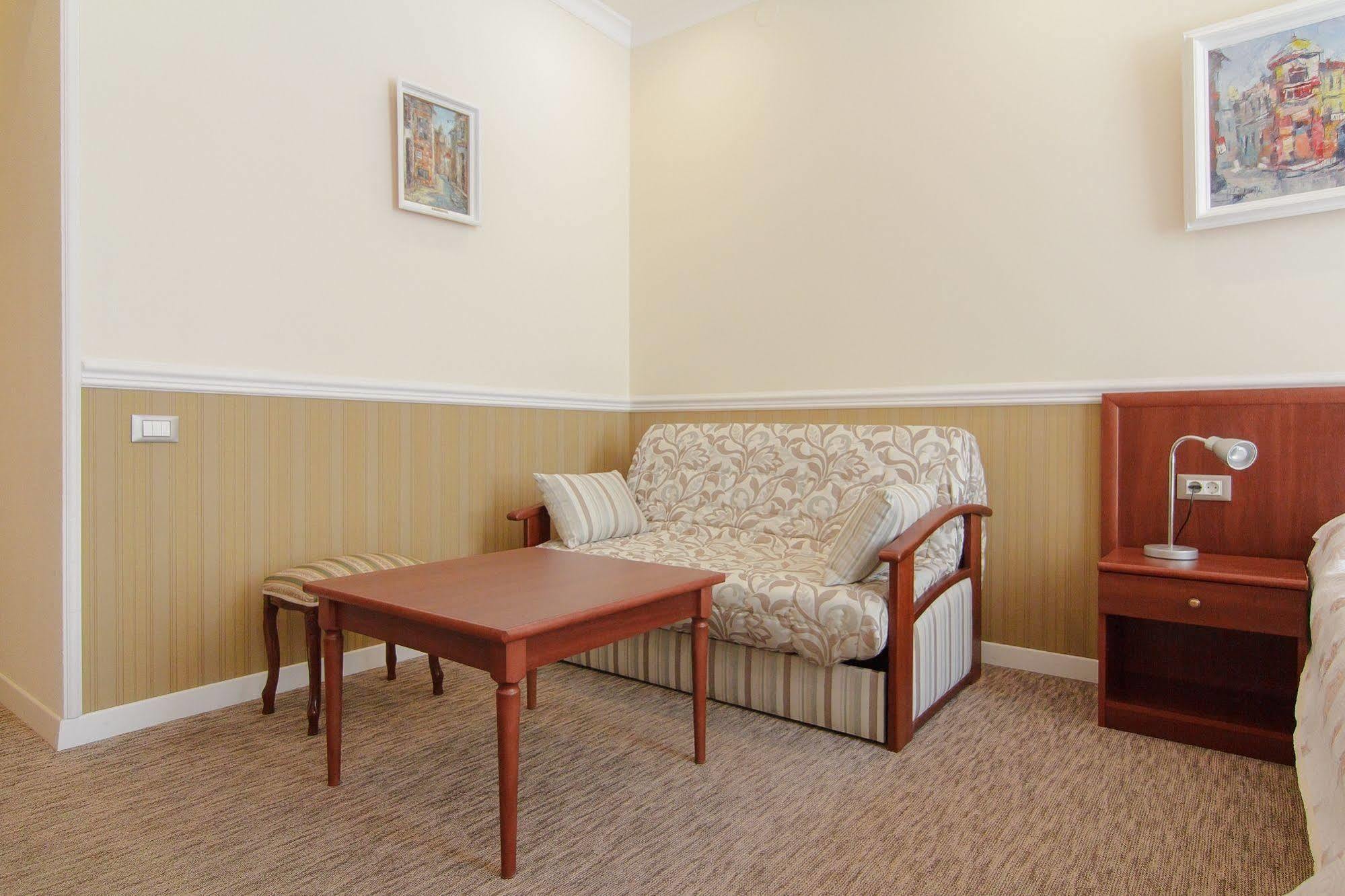Consul Hotel Консул Одесса Экстерьер фото
